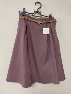 新品・未使用パープル フレアスカート Lサイズ ベルト付き　タグ付