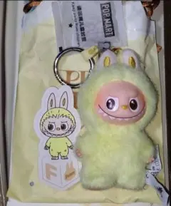 ラブブ イニシャル F PIN FOR LOVE ぬいぐるみ 黄色