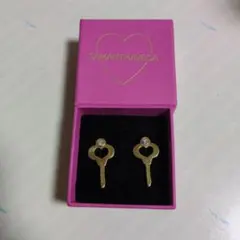 SAMANTHAVEGA ハート型鍵モチーフピアス