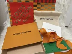 【 ルイヴィトン 限定ショッパー付き空箱 布袋】