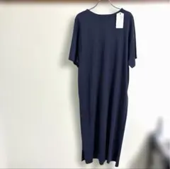 新品 ネイビーブラック半袖ワンピース Mサイズ