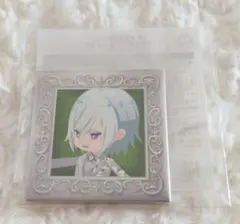 ツイステ オーロラ 箔 缶バッジ プラチナジャケット シルバー - メルカリ