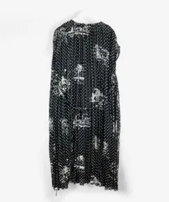 PICONE ベージュ Vネック ワンピース M izukaさん専用 - メルカリ