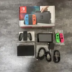 美品！ Nintendo Switch