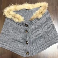 COMME CA ISM ファー付きポンチョケープ