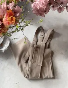 Item thumbnail for item 29359512-26fb-42e5-936f-9a65976d74c6