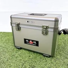 Canon FIVEオリジナル　アルミトランク　非売品 未使用品 Canon FIVEオリジナル アルミトランク 非売品 - メルカリ
