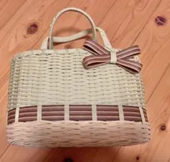 Item thumbnail for item 1f8bea5e-a8a4-4ced-96d5-e20106adc0df