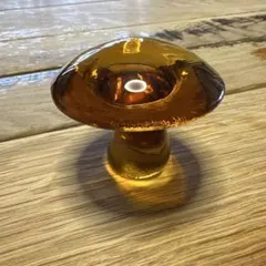 アンバーガラス キノコ型置物