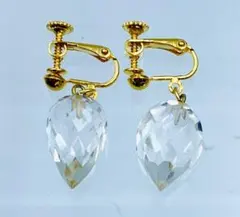 水晶の多面カットティアドロップ型イヤリング