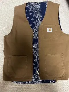 ゆ*と様 カーハートベスト（値段交渉可能）