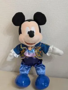 ディズニー　ファンタジースプリングス　ミッキーぬいぐるみバッチ