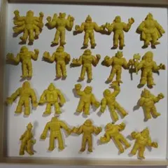 キン消し　黄キャラクターセットB(4)