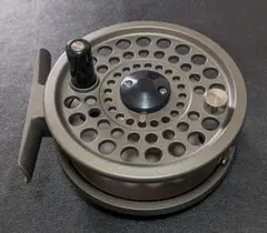 Item thumbnail for item ae1ccbc1-7c5c-43f7-925e-de672b5e38f7