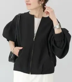 ☆新品☆ノーカラー袖タックブルゾン バルーンスリーブ 黒 フリーサイズ