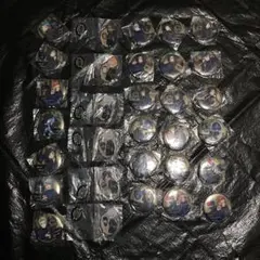 未使用　ツイステッドワンダーランド　缶バッジ　アクリルスタンド　31個セット