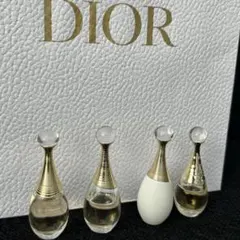 Dior J'adore フレグランスセット 4種 Dior J'adore フレグランス4本セット - メルカリ