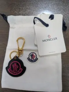 MONCLER レザーキーホルダー 黒・ピンクのサムネイル