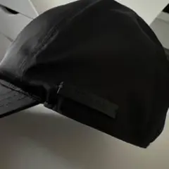 超美品 プラダ ナイロン 三角ロゴベースボールキャップ 帽子 定価94600
