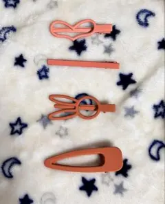 【新品・未使用】オレンジ系 ヘアクリップ 4点セット♥