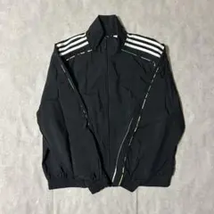 アディダス ナイロンジャケット ブラック トレフォイル 短丈