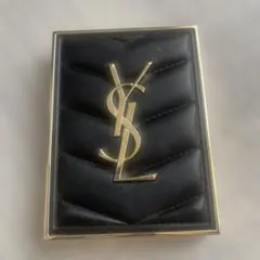 イヴ・サンローラン　アイシャドウ