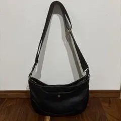 ペッレモルビダ PELLE MORBIDA ショルダーバッグ　ネイビーのサムネイル