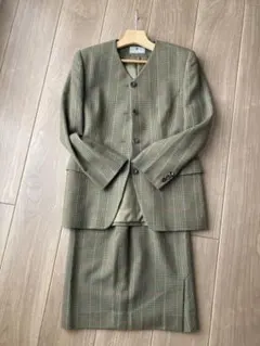 美品✨ バーバリーズ シルク混 ツイード スーツ ノーカラー スカート