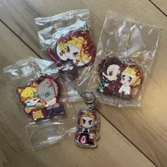 鬼滅の刃　ラバーストラップ　アクリルキーホルダー　煉獄杏寿郎　竈門炭治郎