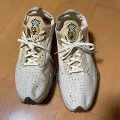 ロ*ー様 美品　NIKE エアクッションソール　パイナップル刺繍 スニーカー