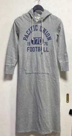 【M】Champion ロングパーカーワンピ