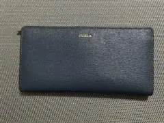 美品　FURLA フルラ 長財布　L字ラウンドファスナー　ネイビー