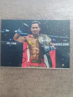 スーパーボン直筆サイン写真　ONE championship