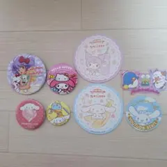 サンリオ缶バッジ4個セット&紙コースター2枚、シール2枚