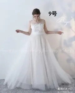 ロングトレーン　ウェディングドレス