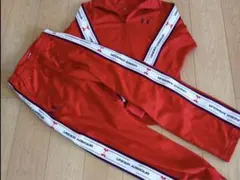 アンダーアーマーUNDER ARMOUR ジャージ上下 セットアップのサムネイル