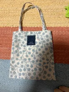 ミナペルホネン 水玉模様 トートバッグ