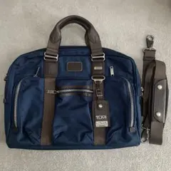 Item thumbnail for item 178213bd-981c-415d-8475-6ed95bda1de9