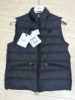 2026年最新】モンクレールダウンベストの人気アイテム - メルカリ