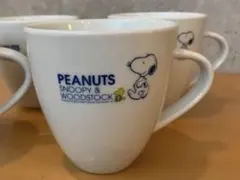 【新品】SNOOPY ピーナッツ　スヌーピー　ウッドストック　マグカップ　2個