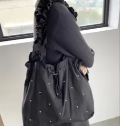 ローリーズファーム　ブラックフリルトートバッグ