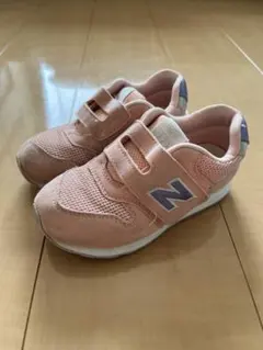 Item thumbnail for item 9dc008d2-adcb-4962-9eab-c260c9f3de08