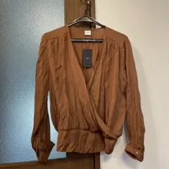 未使用　アーバンリサーチドアーズ　カシュクールブラウス　キャメル