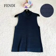 美品 FENDI ニットベスト Vネック - メルカリ