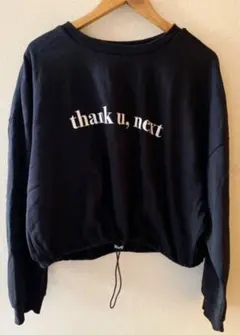 H&M アリアナグランデ　Ariana Grande クロップドトップス