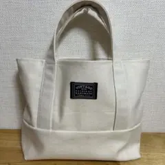 Item thumbnail for item 6582d9ef-ac5b-4e4d-8585-5b154f0fb253