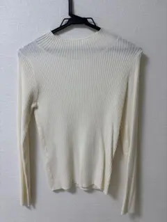 【未使用に近い】プロポーションボディドレッシング　長袖ニット