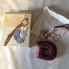 正規品　ポップマート　ラブブ　イニシャルキーリング　『G』