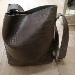 EXCELIA クロコ型押し ショルダーバッグ ブラック - メルカリ