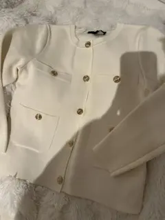 Item thumbnail for item b6070f72-0442-454f-8c6b-376bbdb7c0c0